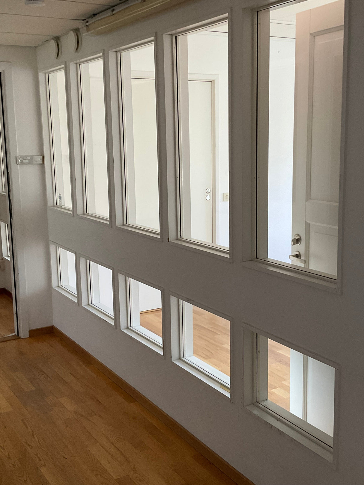 Begagnat glasparti för återbruk