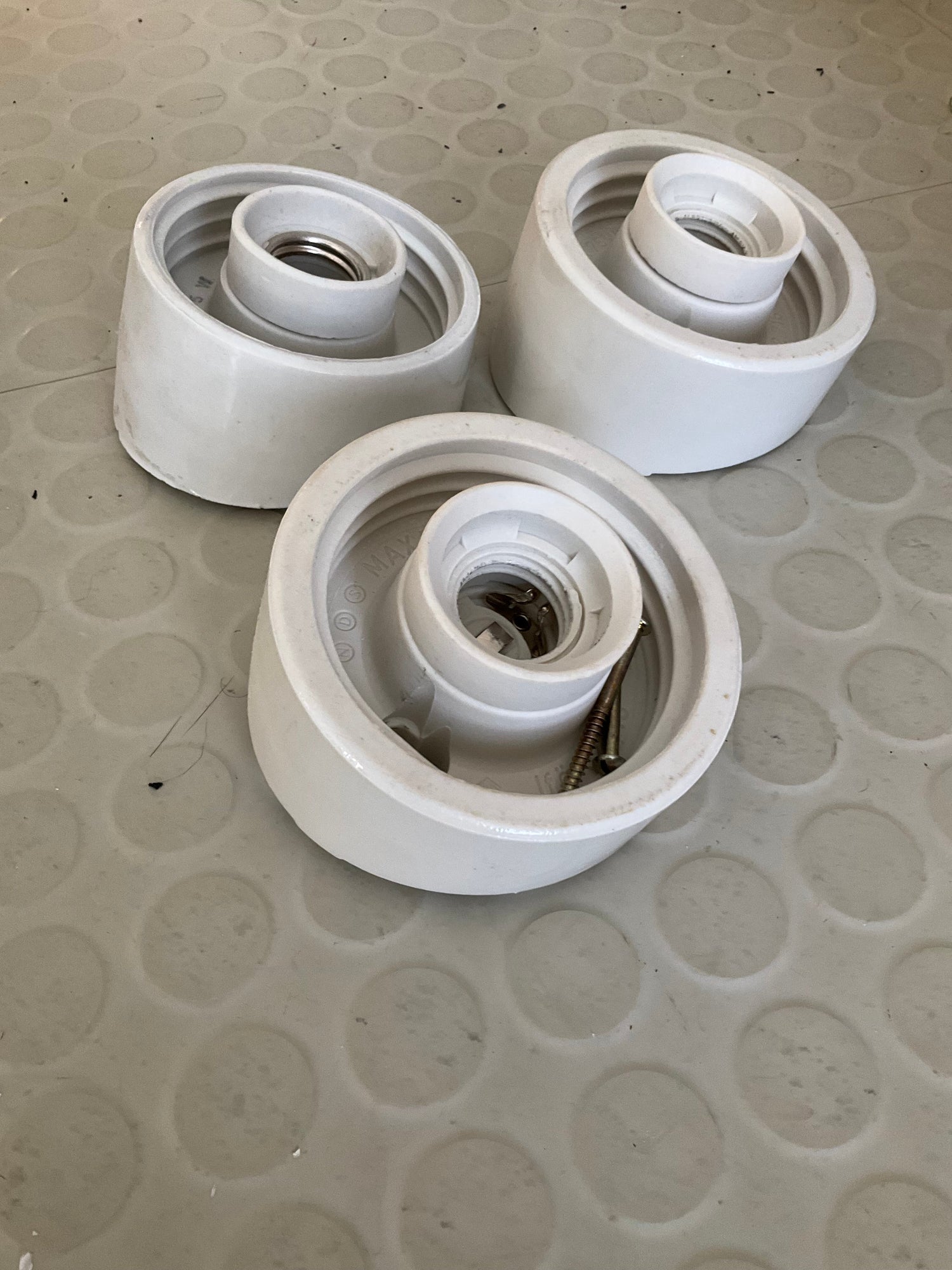 Lampa porslinssockel återbruk