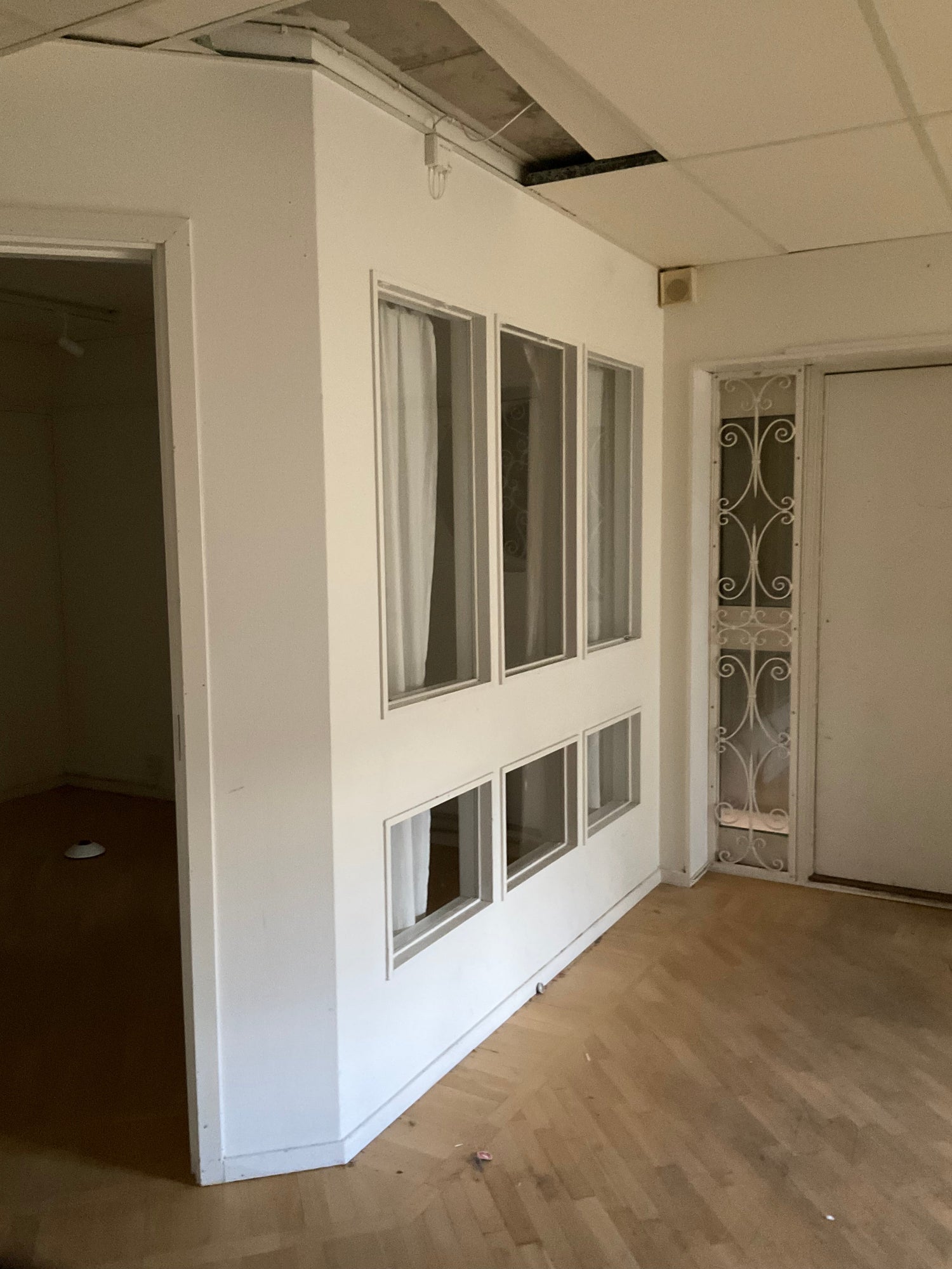 Begagnat glasparti för återbruk