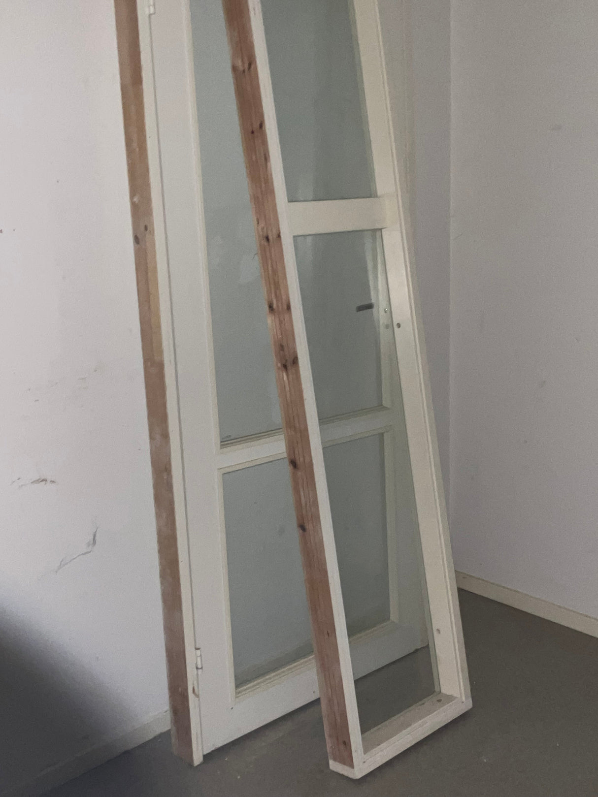 Begagnat glasparti för återbruk